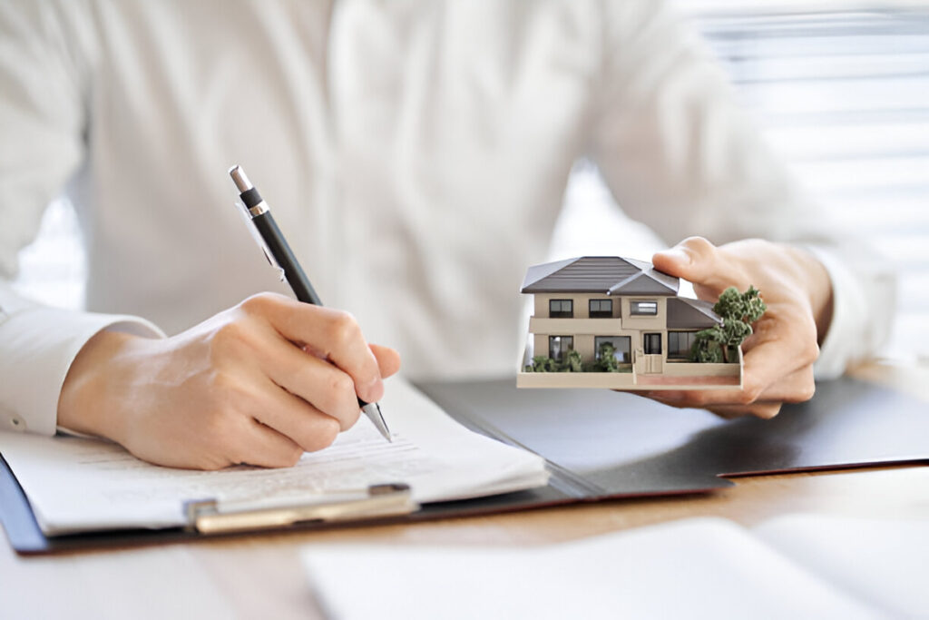 The Essential Role of Real Estate Agents in Property Valuation