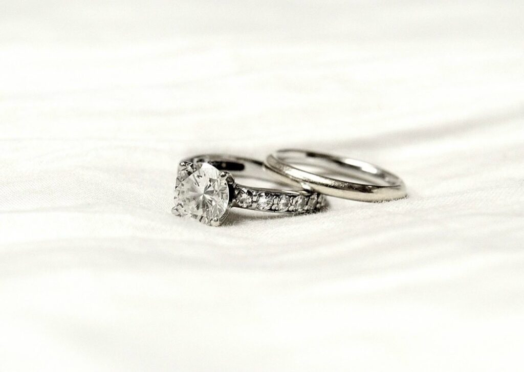 Why Moissanite Rings Are a Brilliant Alternative to Diamonds