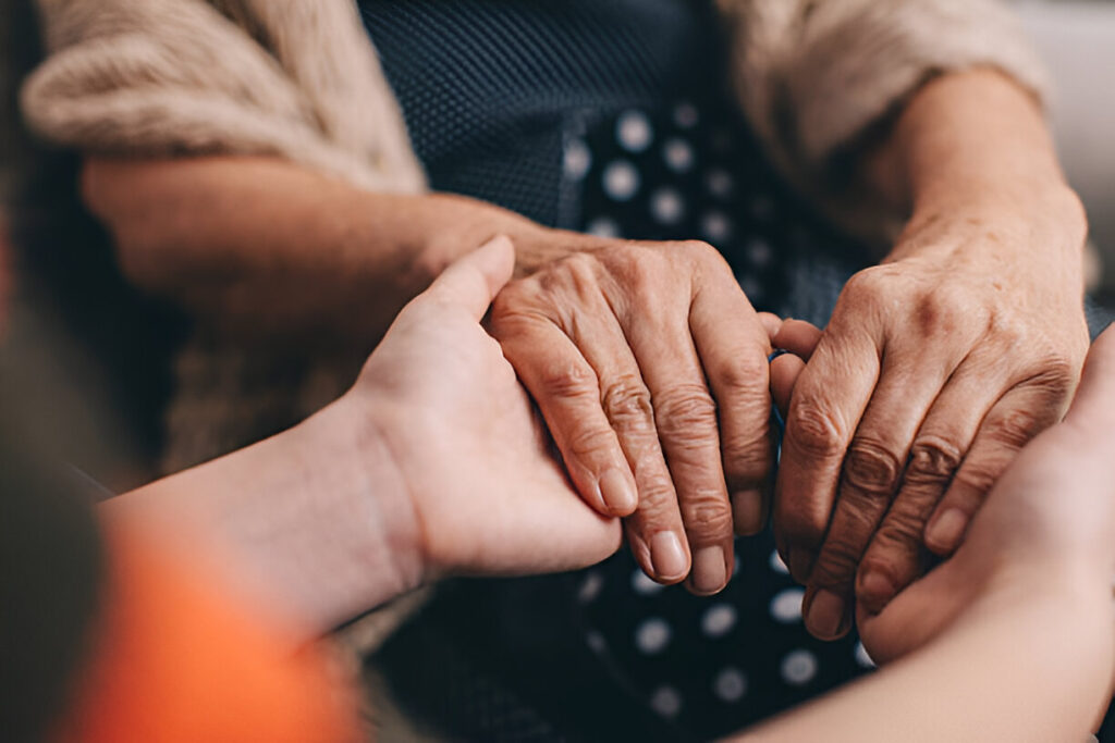 The Emotional Challenges of Caring For Elderly Relatives: Why Assisted Living Could Be the Answer