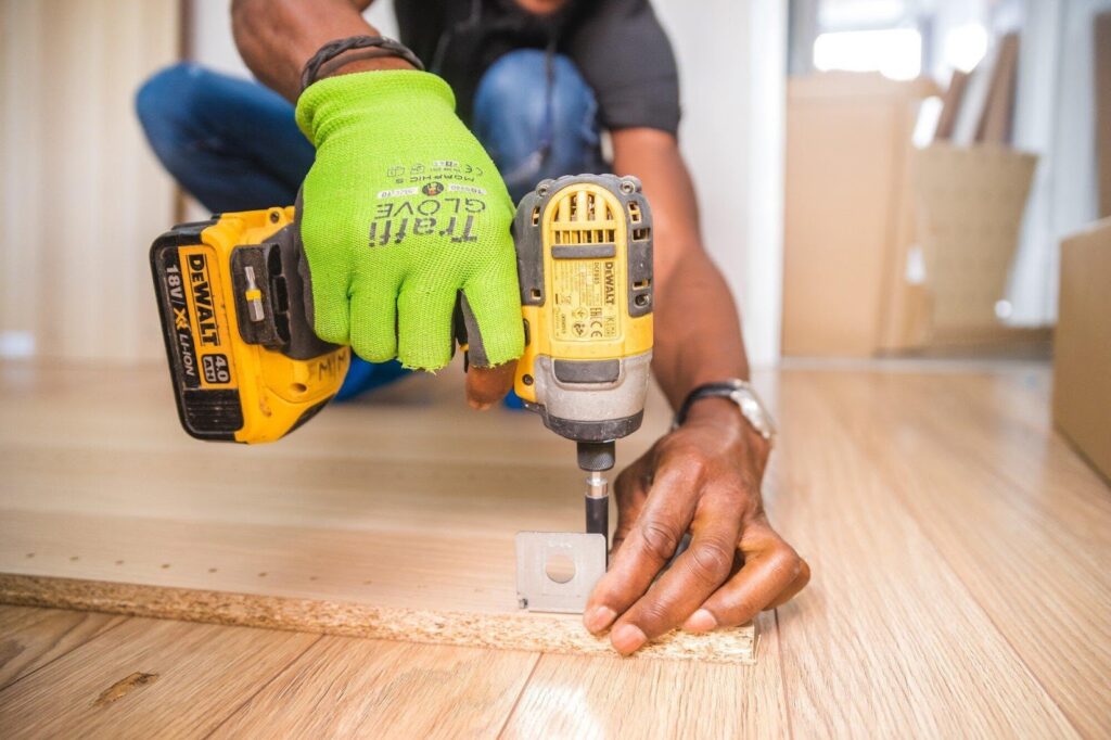 Handyman vs. DIY Projects