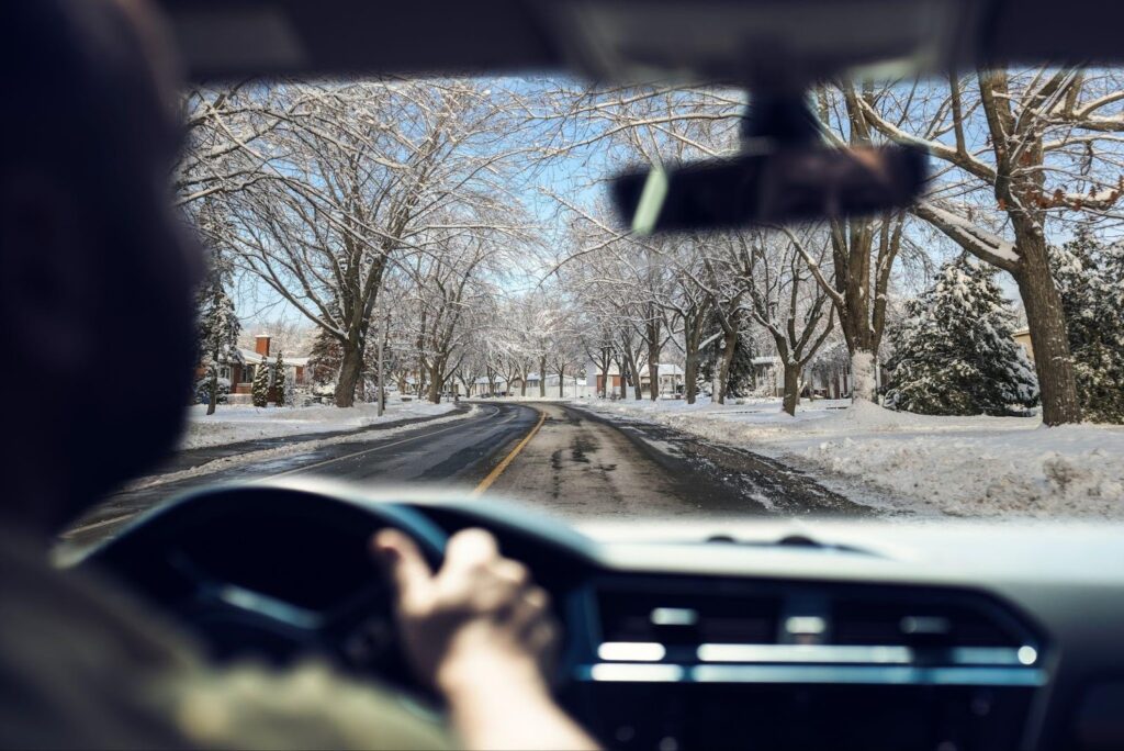 5 Signs You Need a Windshield Replacement in Calgary